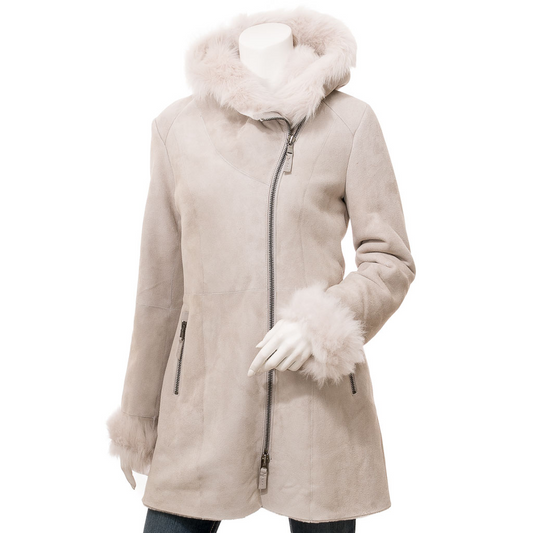 WOMEN'S BEIGE TOSCANA SHEARLING PARKA: LAREDO