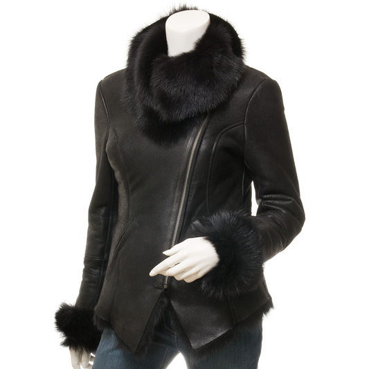 WOMEN'S BLACK TOSCANA SHEARLING JACKET: SAGINAW