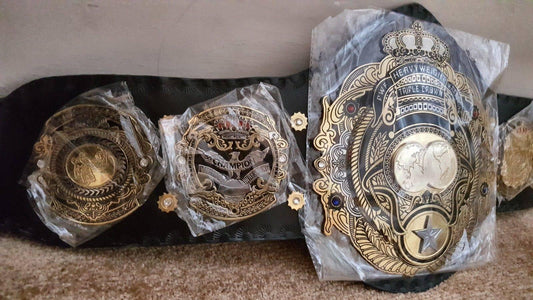 TRIPLE CROWN HEAVYWEIGHT Championship Belt