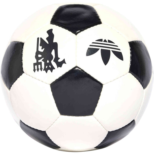 Adidas Manchester United Soccer Ball
